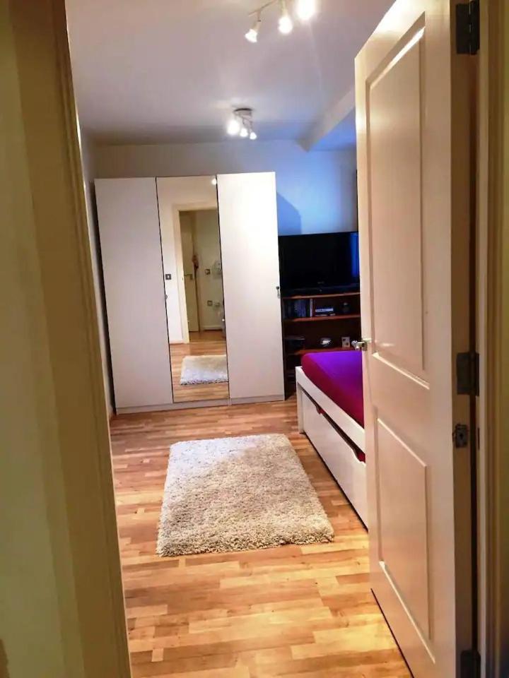 Room 1 Or 2 Ppl Near Excel, O2, Canary Wharf - 伦敦 外观 照片